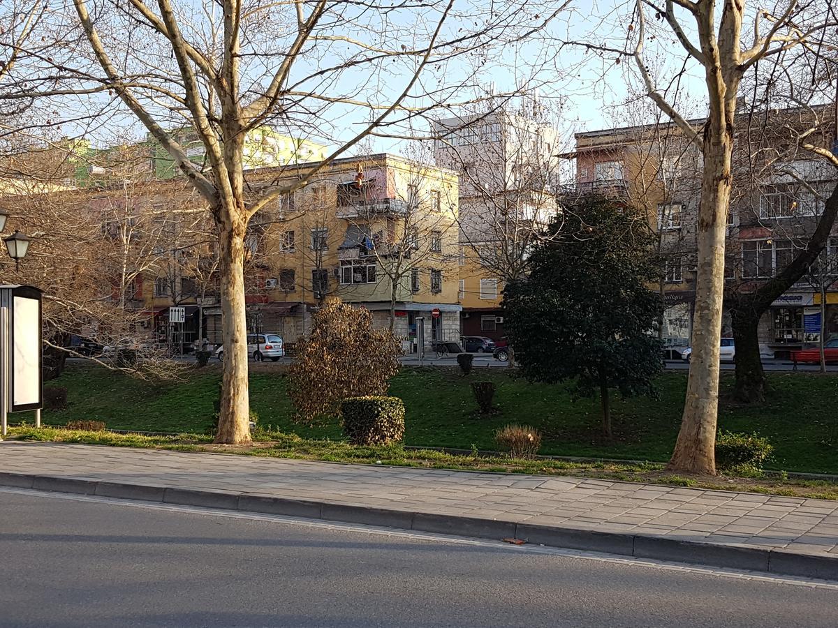 Hidden Gem Tirana Lägenhet Exteriör bild