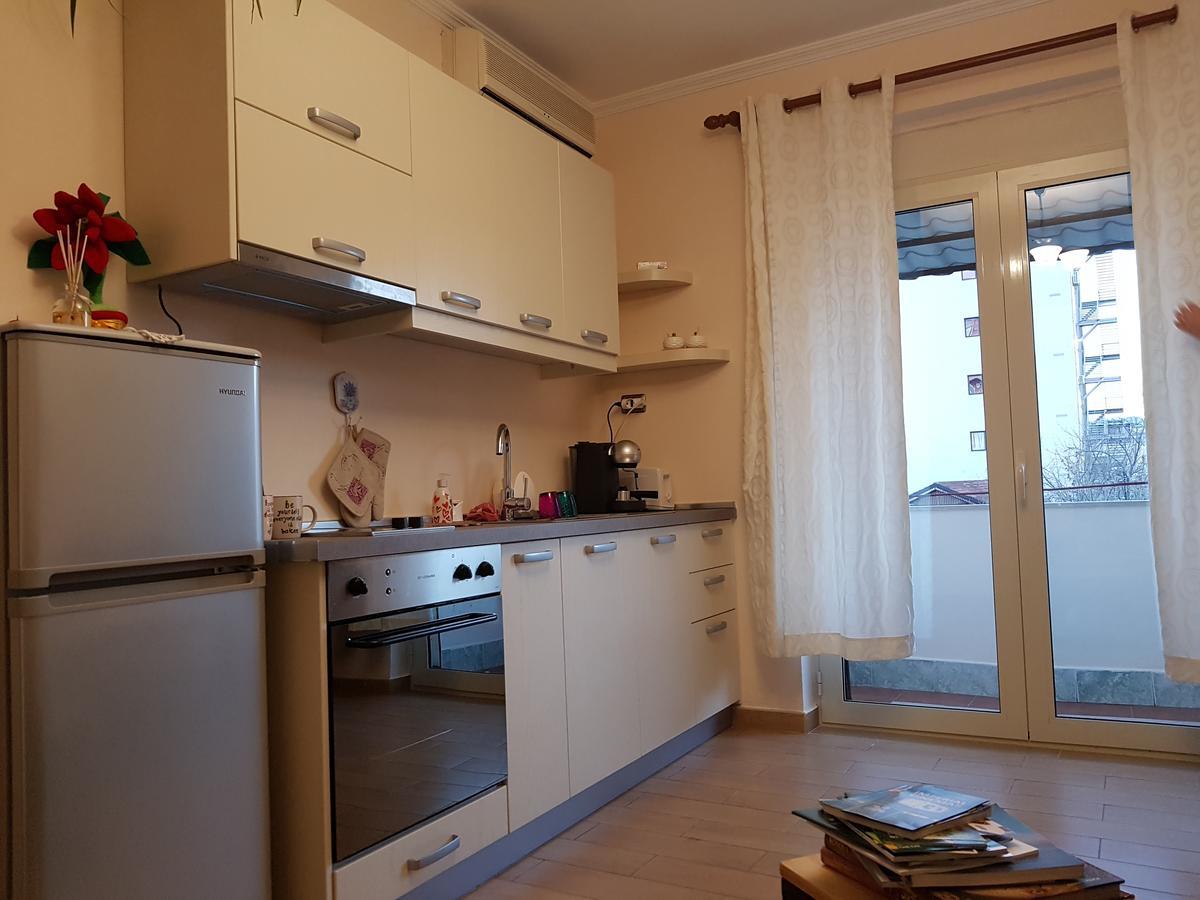 Hidden Gem Tirana Lägenhet Exteriör bild
